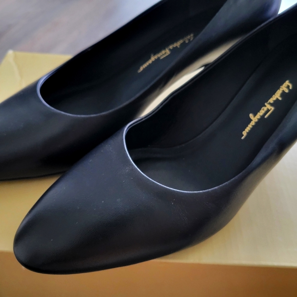 Salvatore Ferragamo Brand new